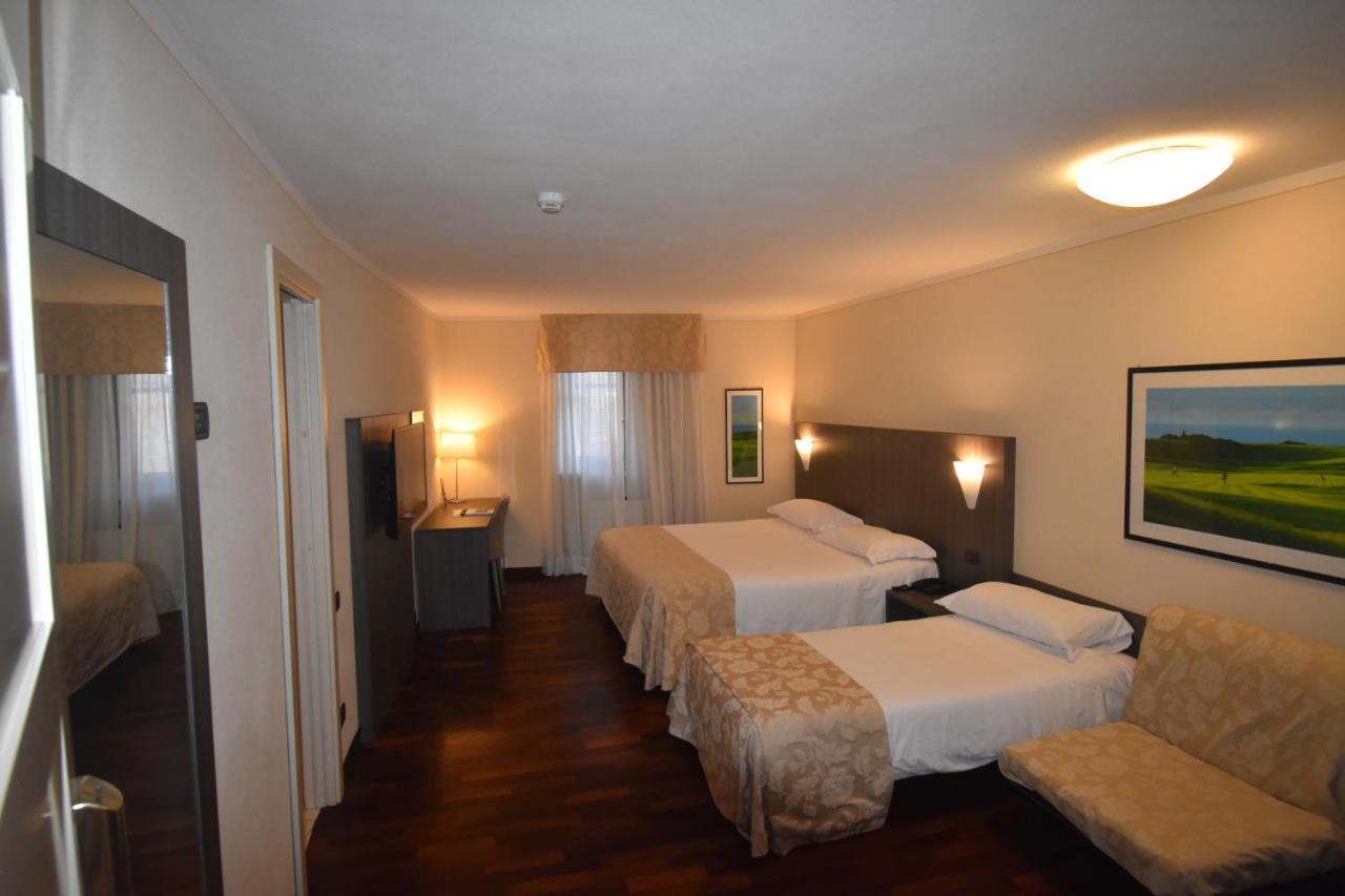 Classic Triple Room
